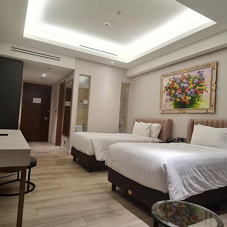 סרפונג Trembesi Hotel מראה חיצוני תמונה