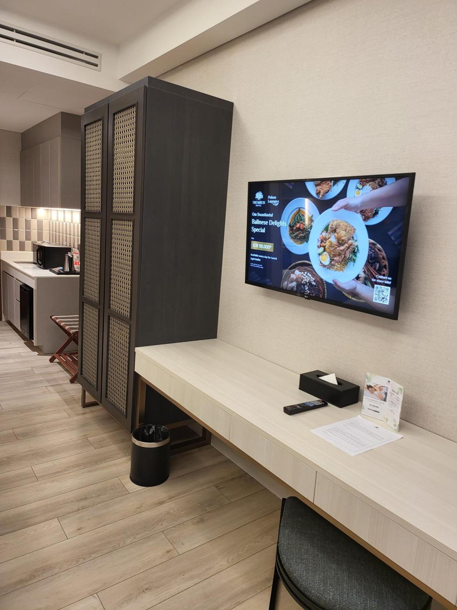 סרפונג Trembesi Hotel מראה חיצוני תמונה