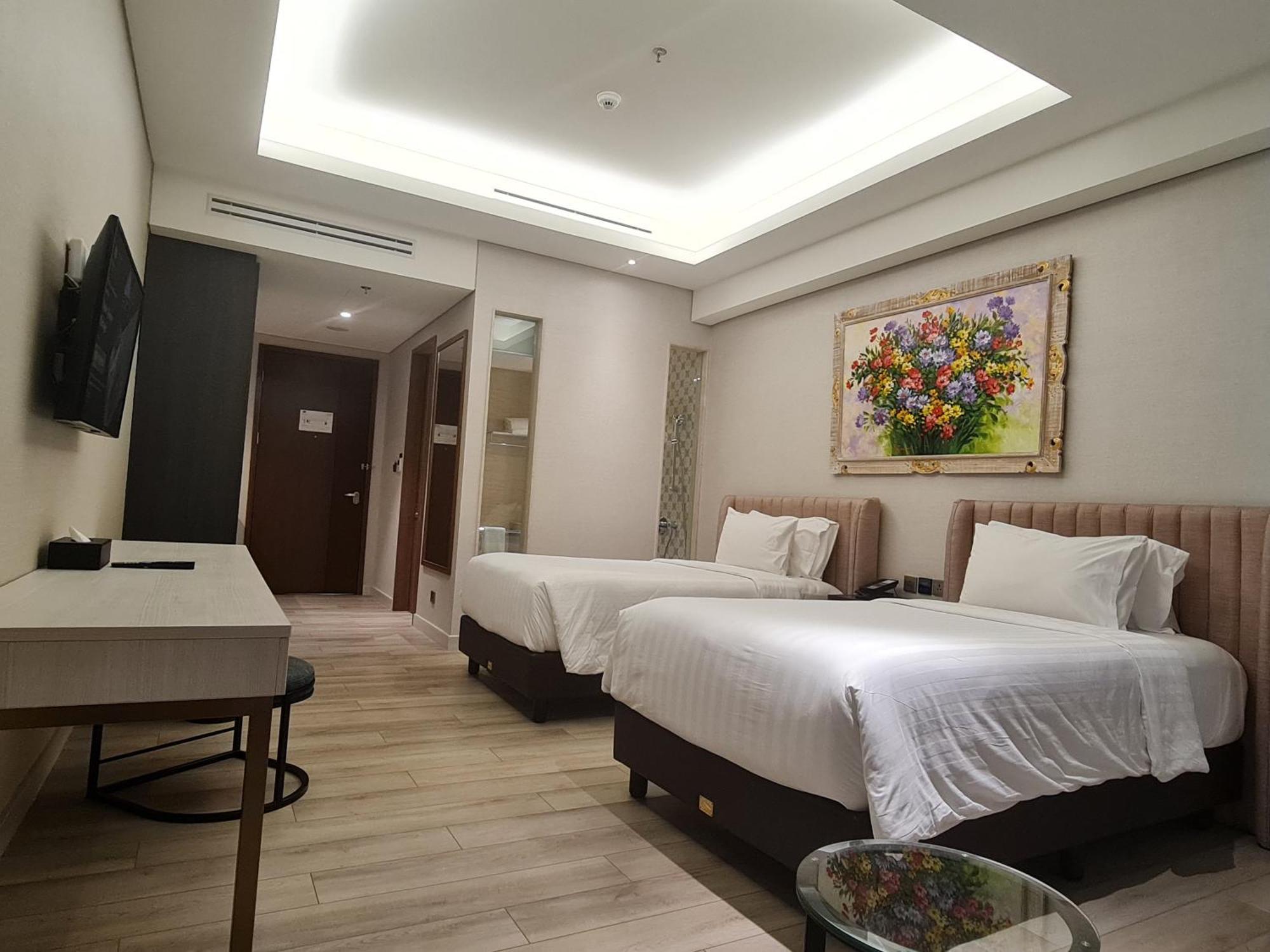 סרפונג Trembesi Hotel מראה חיצוני תמונה