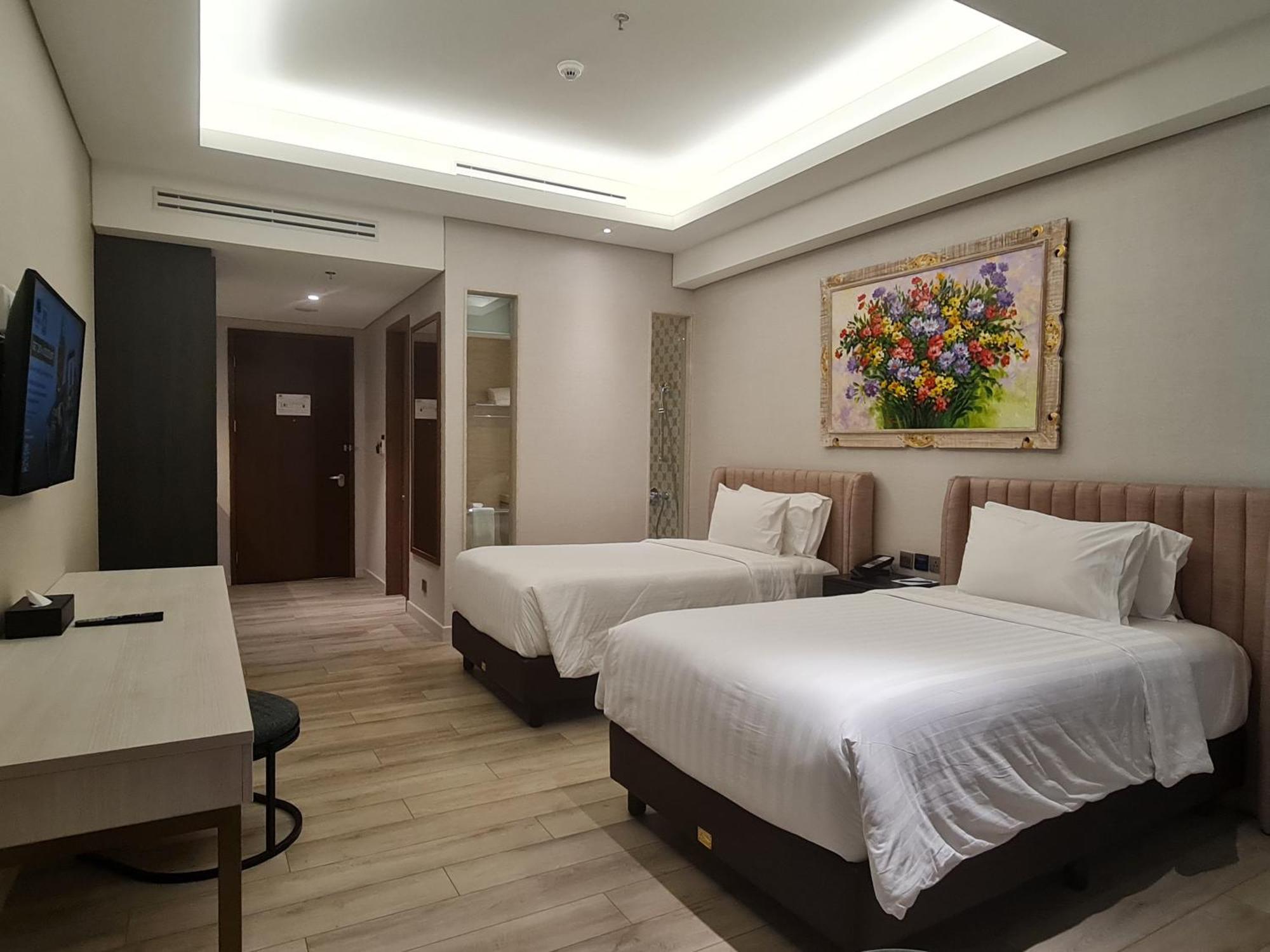 סרפונג Trembesi Hotel מראה חיצוני תמונה